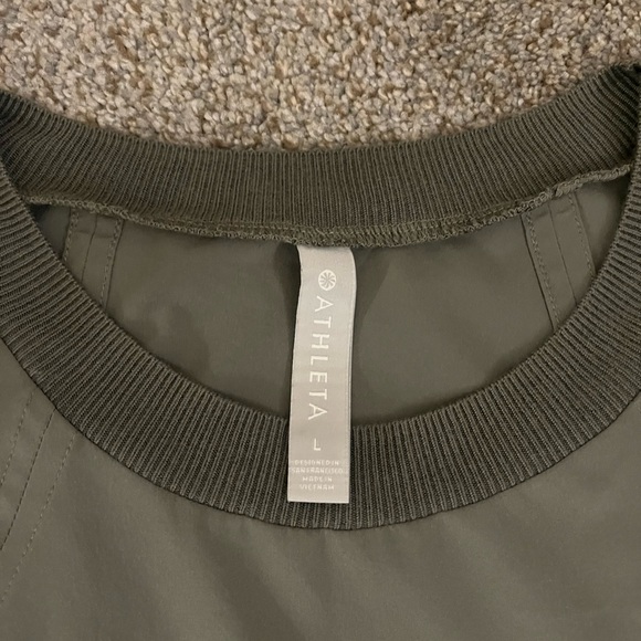 ATHLETA Workout Tank - Picture 4 of 10